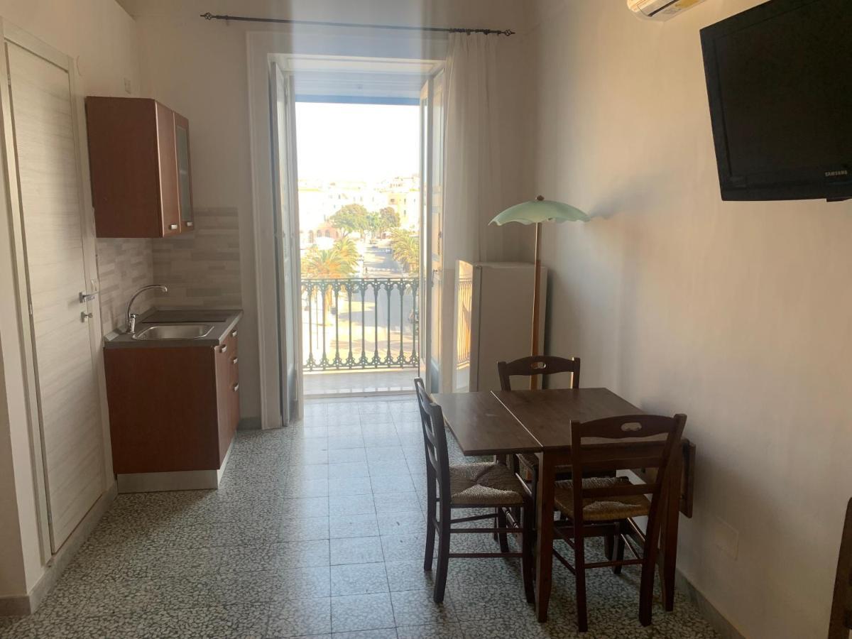 Colombo Apartment E Room ヴィエステ エクステリア 写真