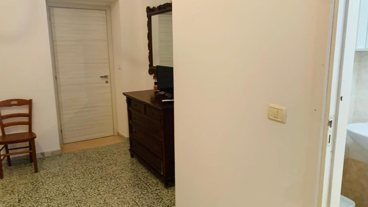 Colombo Apartment E Room ヴィエステ エクステリア 写真
